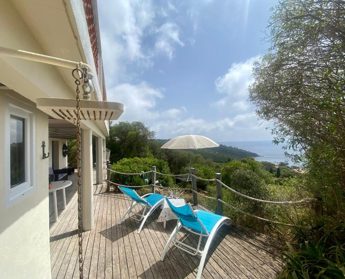 Les Oreades, Studio Le Marin Avec Vue Mer Imprenable Apartment Ile du Levant Exterior photo